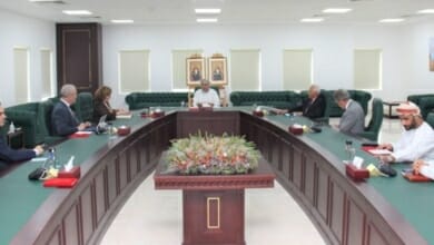 القناصل الفخريون Copy