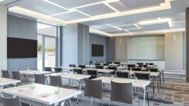 ألوفت خور دبي Copy