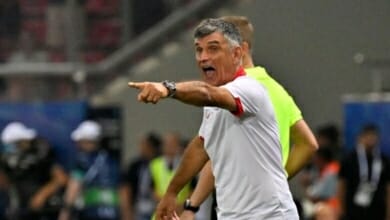 مدرب أشبيلية وبونو Copy