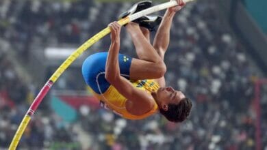 القفز بالزانة