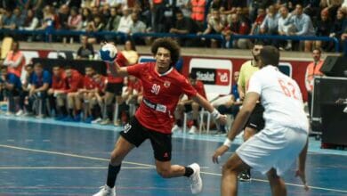 برشلونة والأهلي يد