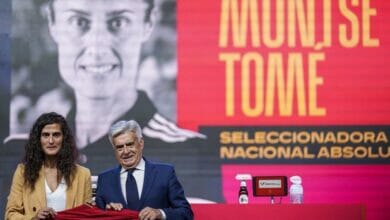 مدربة أسبانيا