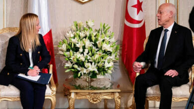 تونس والمساعدات