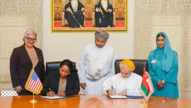 عمان وأمريكا