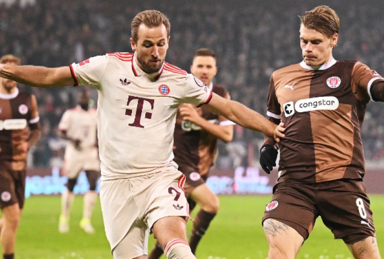 Harry Kane from Bayern Munich vs St. Pauli