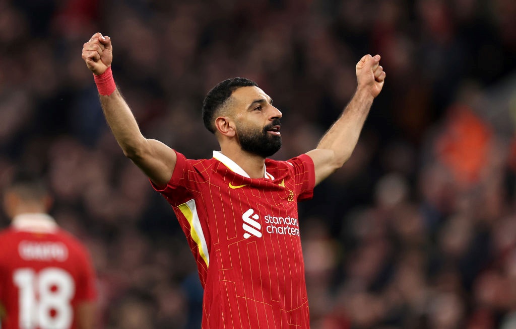 Salah celebrates his goal against Aston Villa