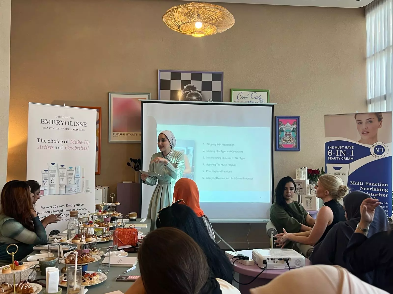 العناية بالبشرة