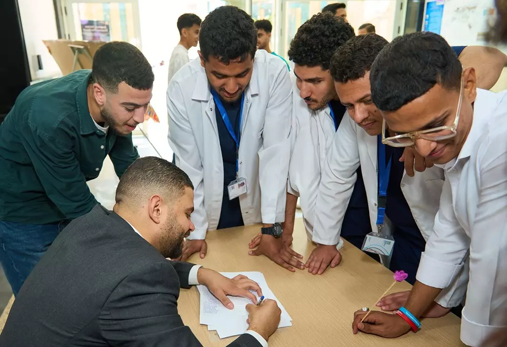 قناة السويس