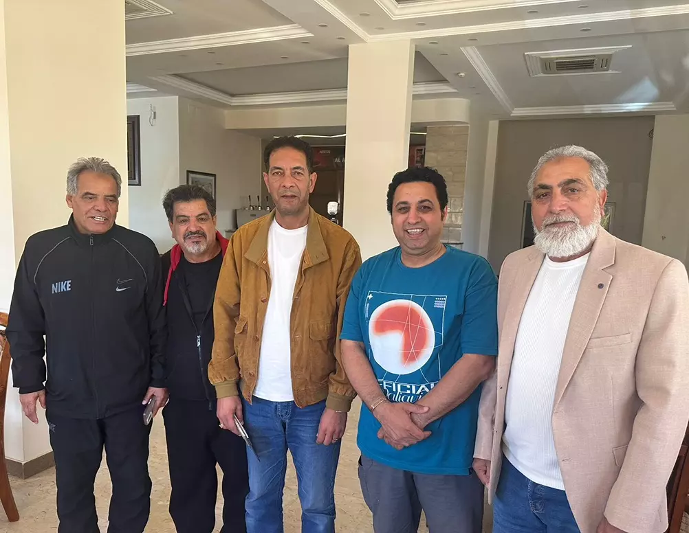 المخرج