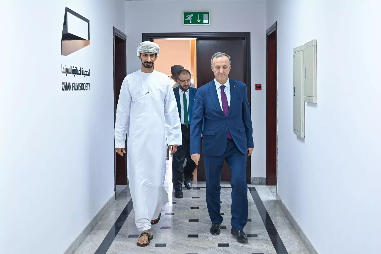 العُمانية
