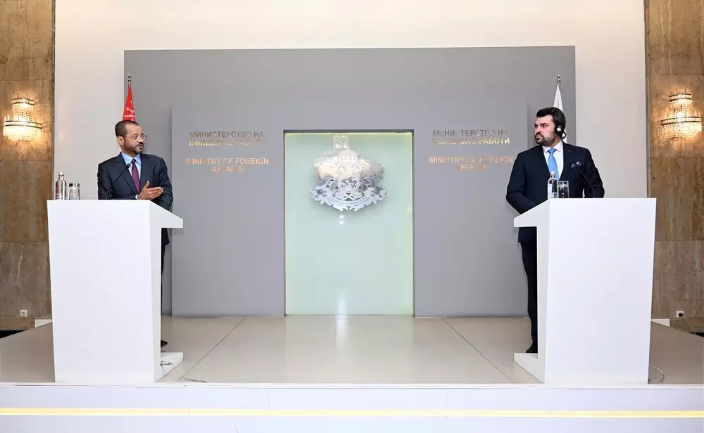 عُمان