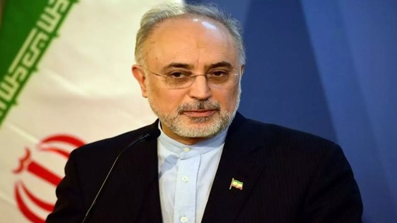 إيران