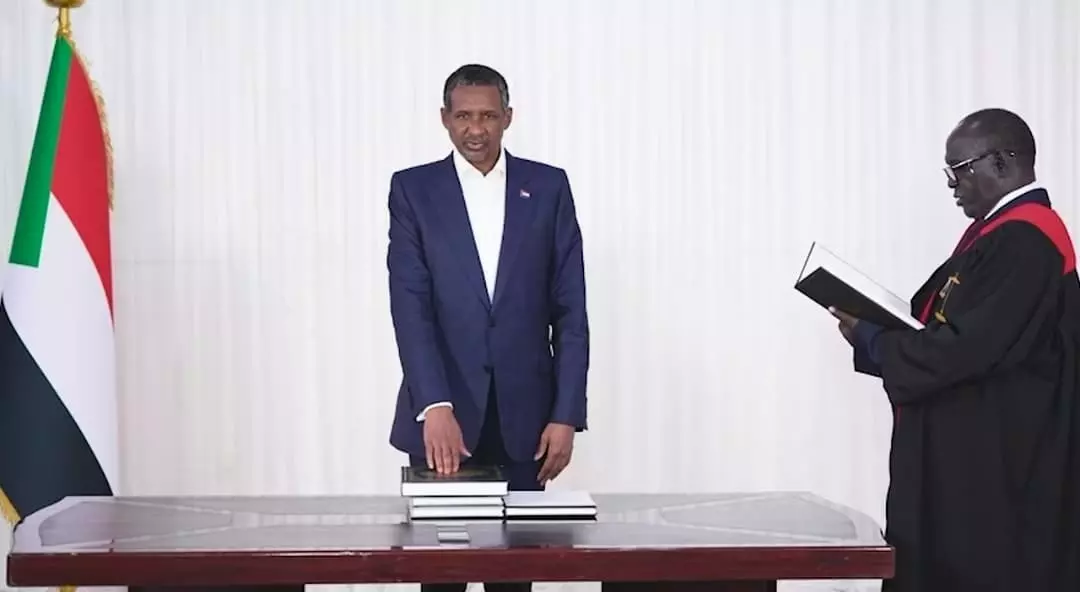 اليمين