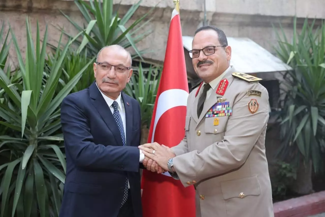 السفارة