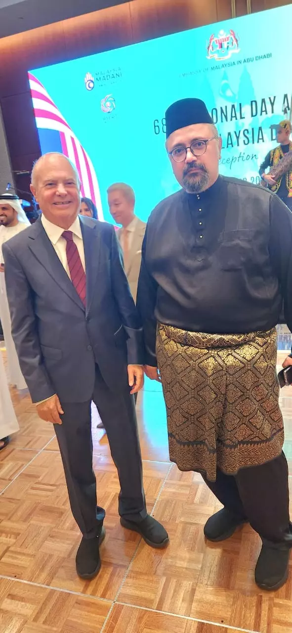 سفير