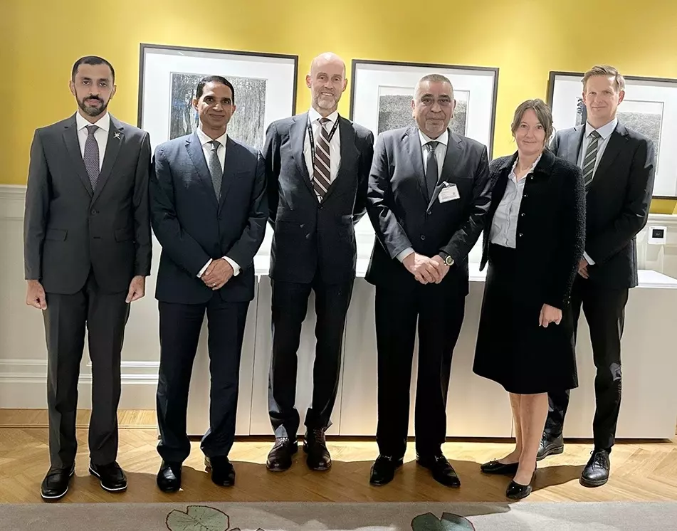 المشاورات
