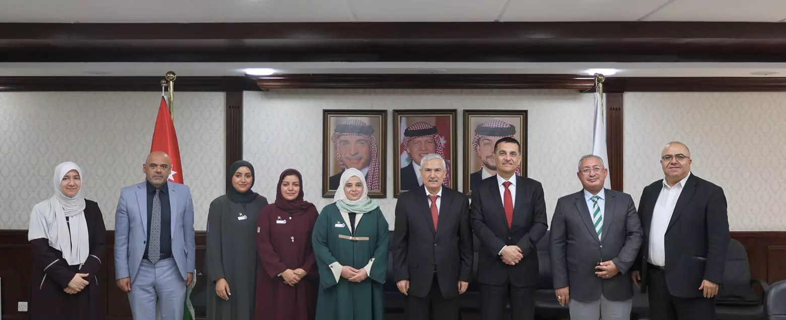 جامعة التقنية والعلوم التطبيقية