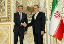 إيران