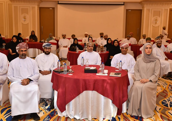 اجتماع وزارة الصحة العمانية
