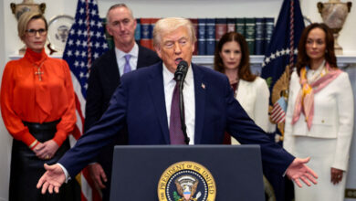 ترامب يهدد مادورو