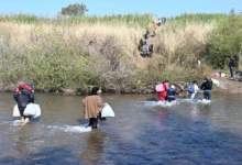 غرق سوريين أثناء عبور نهر على الحدود
