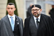 العاهل المغربي محمد السادس وابنه