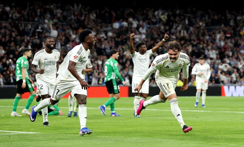 احتفال اسينسو لاعب ريال مدريد