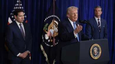 ترامب يحذر رئيس كولومبيا غوستافو بيترو