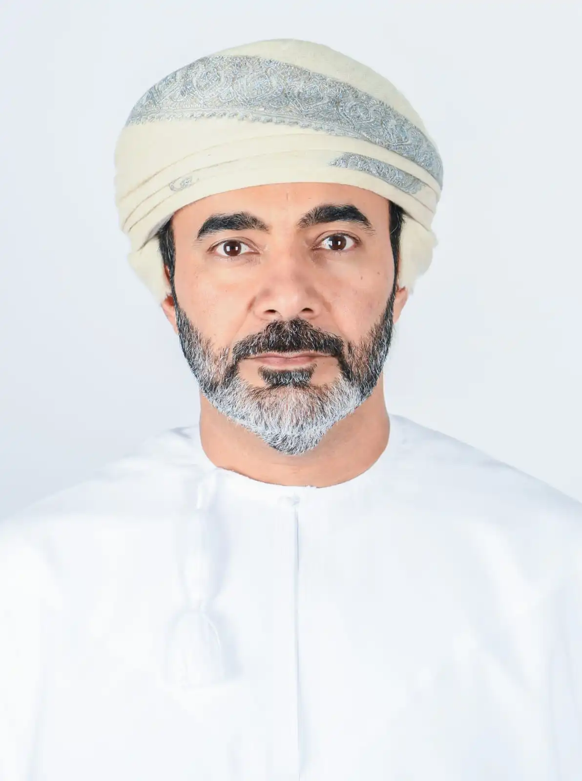 الشيخ راشد بن أحمد الشامسي وكيل وزارة التنمية الاجتماعية