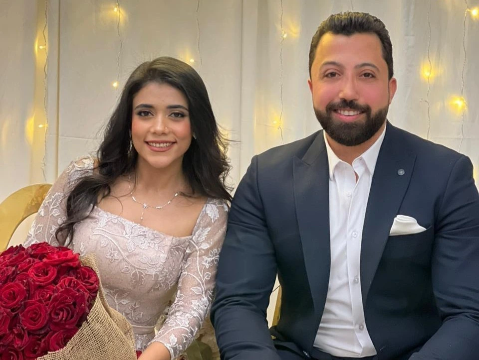 إيهاب القصبي يحتفل مع عائلته بخطوبته