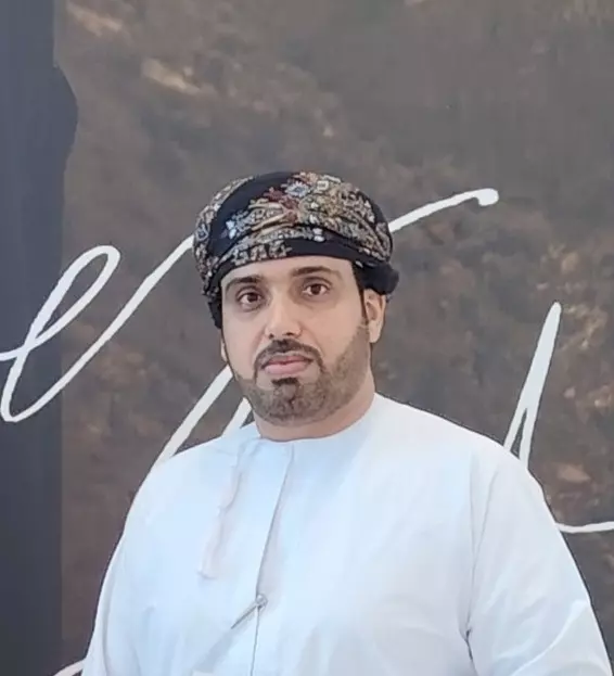 اللجنة