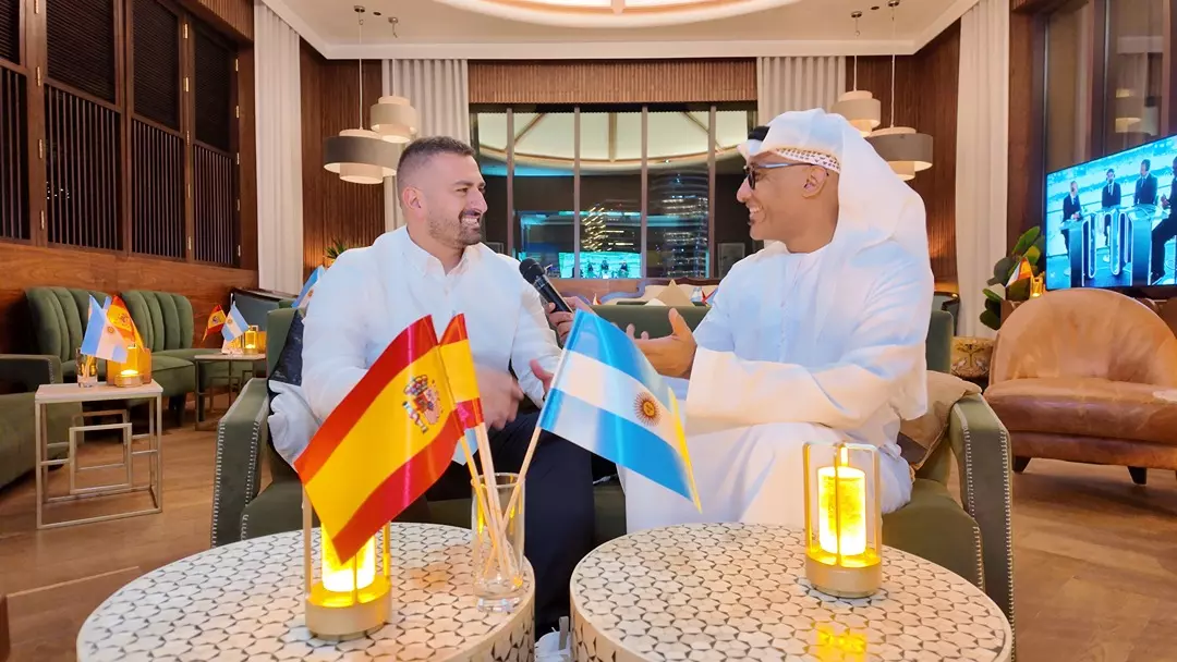 إيفست