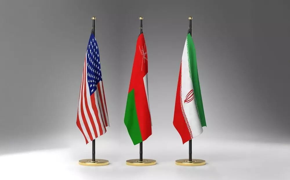 إيران