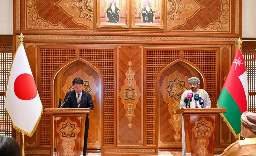 عُمان