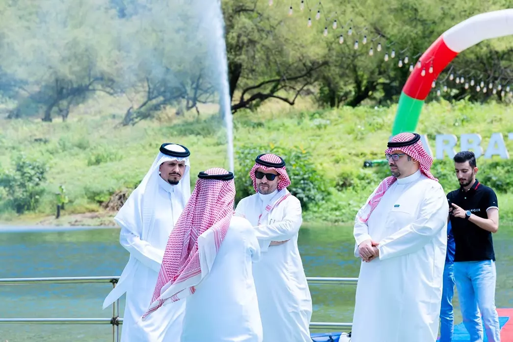 لقاء