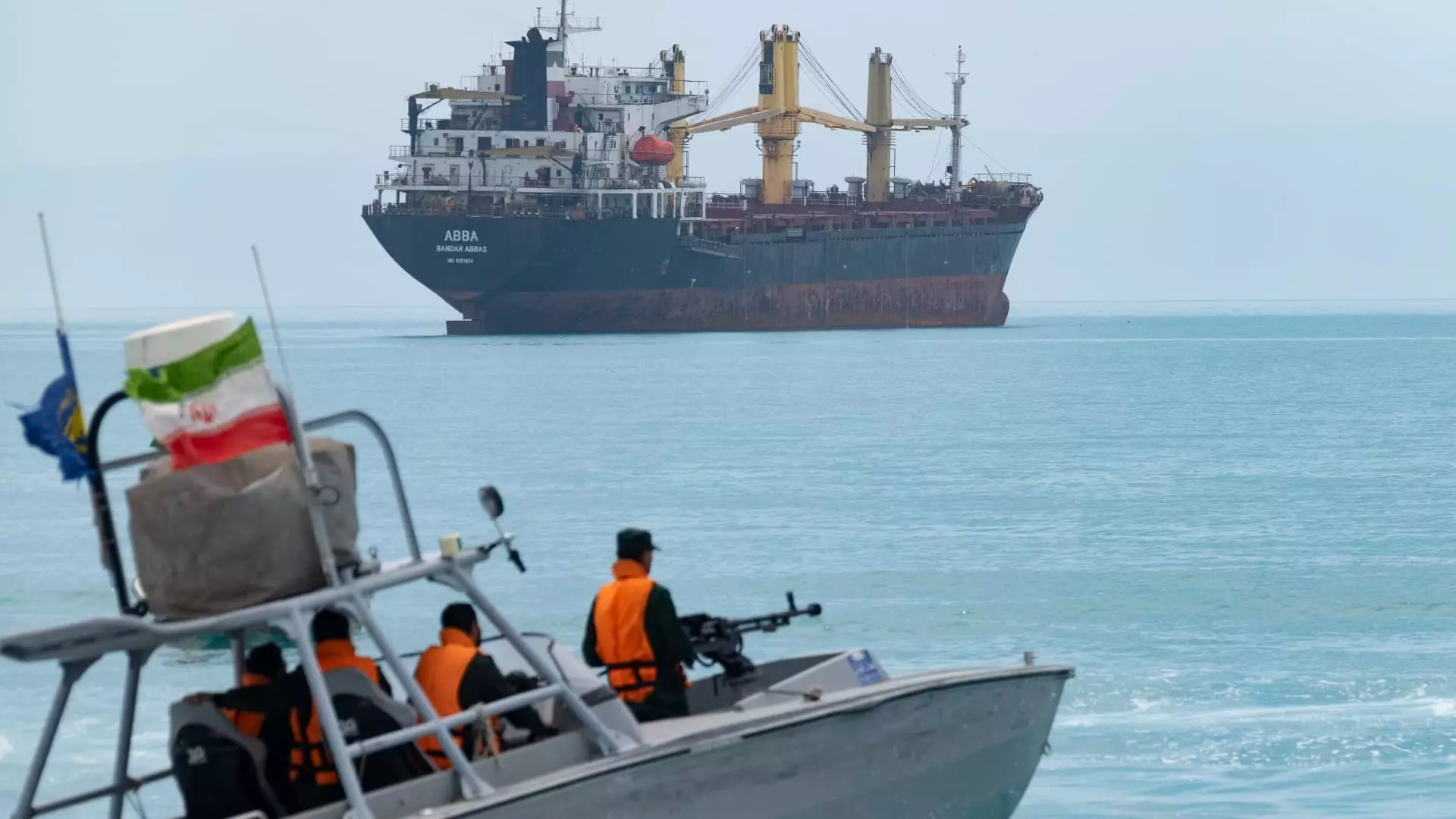 إيران