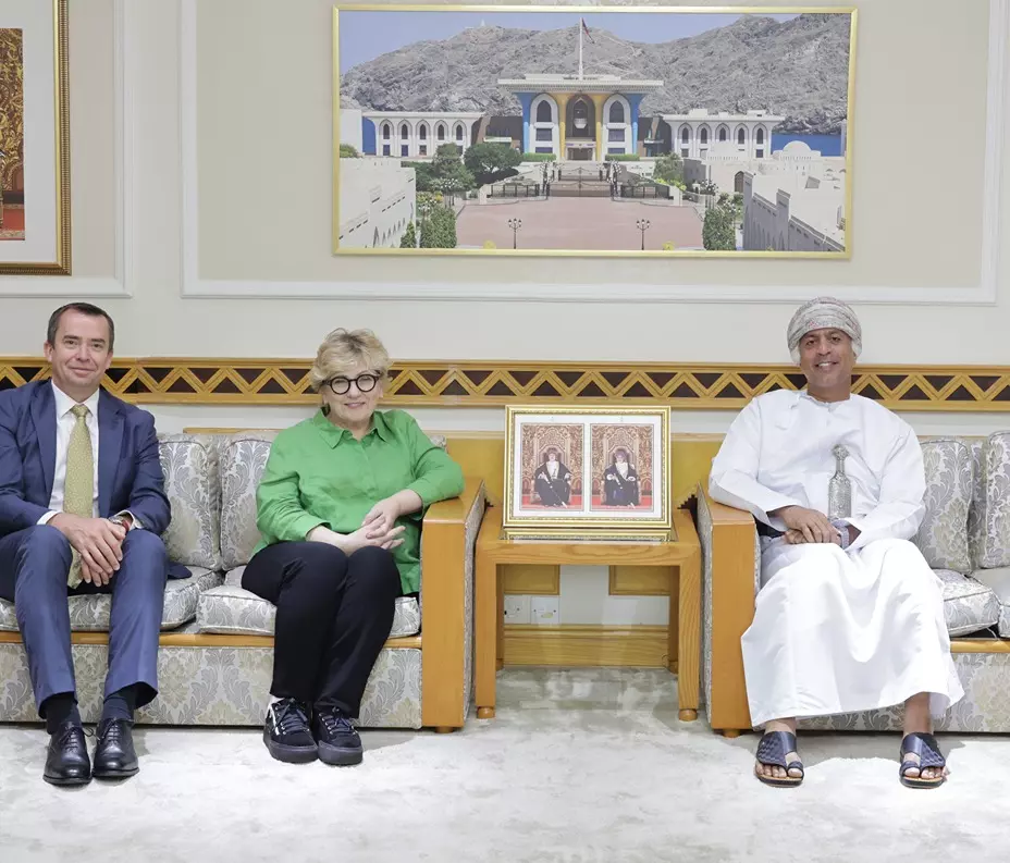 عُمان