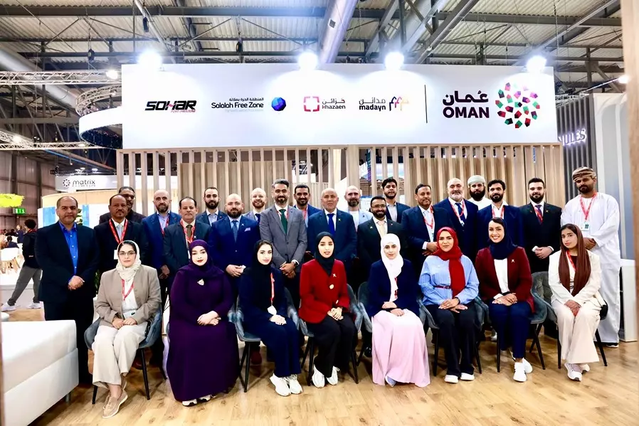 الصناعات